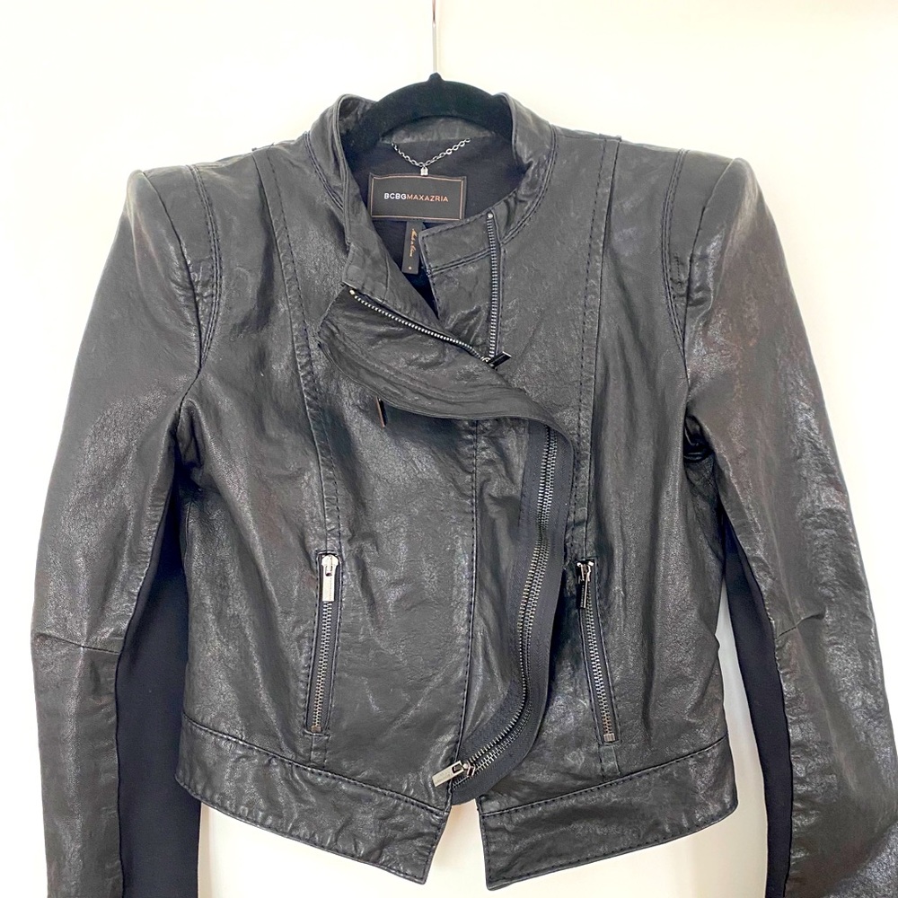 BCBG leather Moto jacket with zipper details
